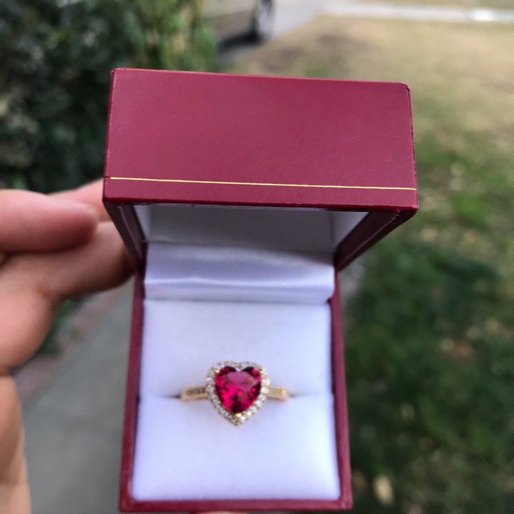 Ruby heart ring - Picture 6 of 7
